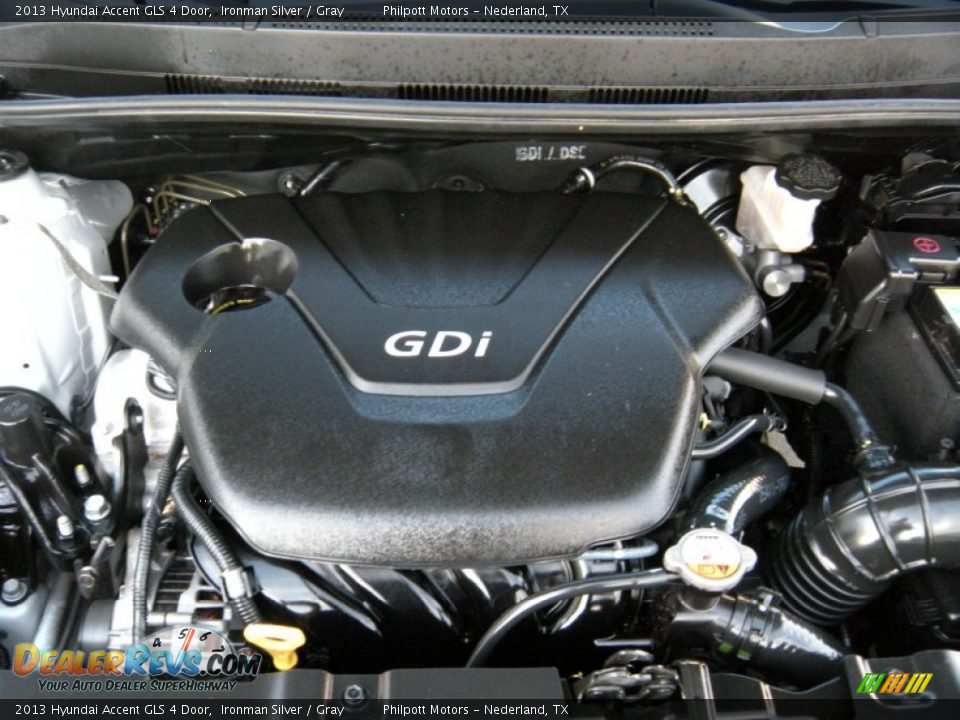 2013 Hyundai Accent GLS 4 Door Ironman Silver / Gray Photo #23