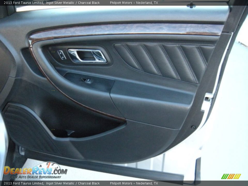 2013 Ford Taurus Limited Ingot Silver Metallic / Charcoal Black Photo #20