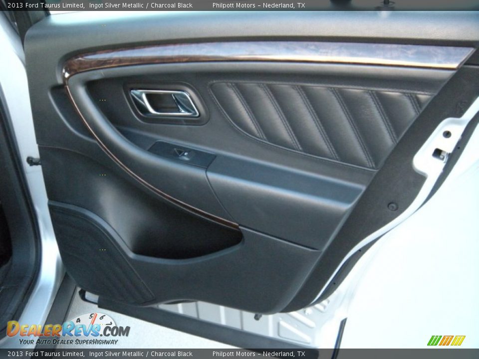 2013 Ford Taurus Limited Ingot Silver Metallic / Charcoal Black Photo #23