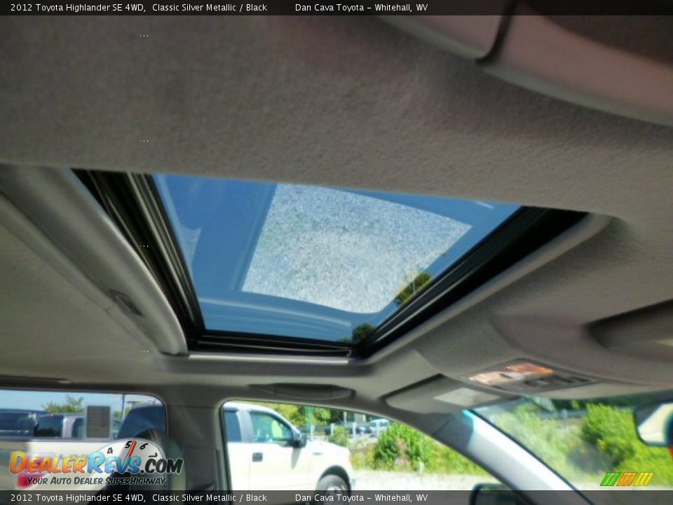 2012 Toyota Highlander SE 4WD Classic Silver Metallic / Black Photo #8