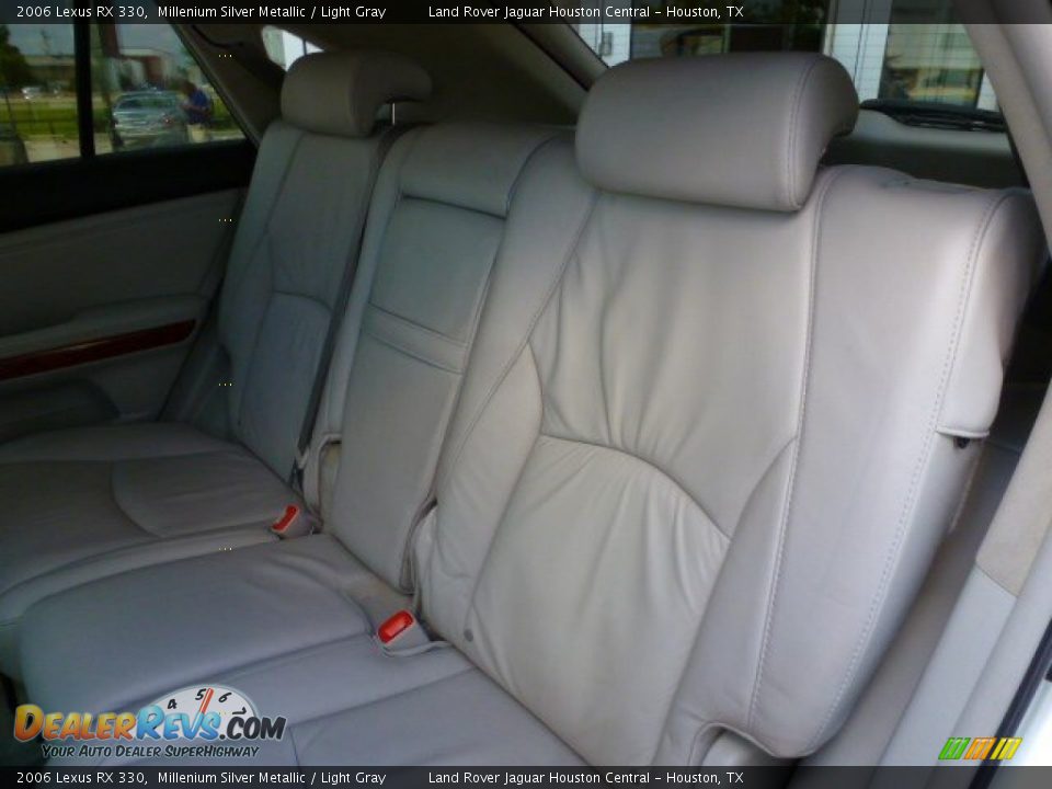 2006 Lexus RX 330 Millenium Silver Metallic / Light Gray Photo #18