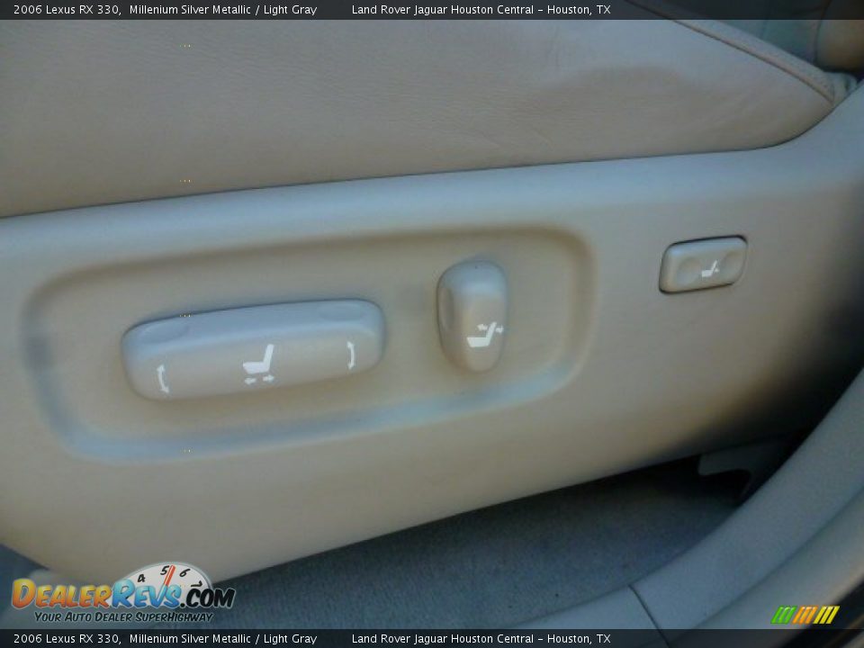 2006 Lexus RX 330 Millenium Silver Metallic / Light Gray Photo #25