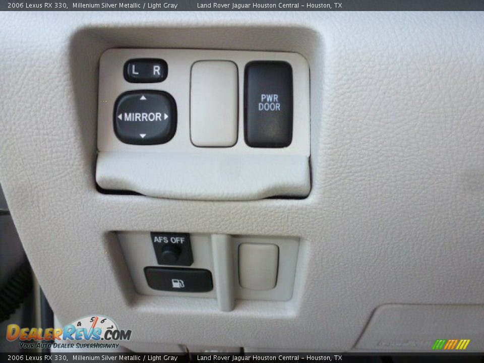 2006 Lexus RX 330 Millenium Silver Metallic / Light Gray Photo #27