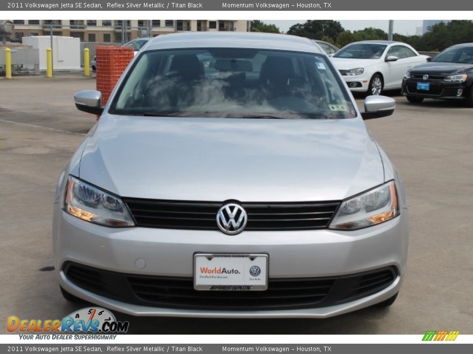 2011 Volkswagen Jetta SE Sedan Reflex Silver Metallic / Titan Black Photo #2
