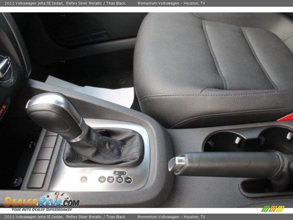 2011 Volkswagen Jetta SE Sedan Reflex Silver Metallic / Titan Black Photo #27