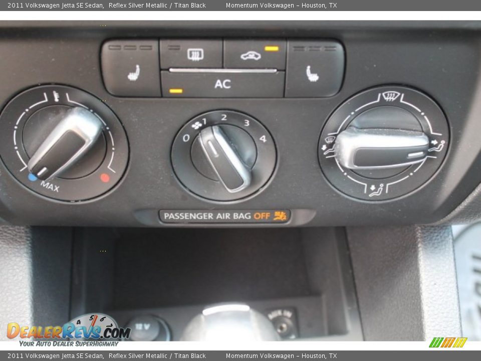 2011 Volkswagen Jetta SE Sedan Reflex Silver Metallic / Titan Black Photo #31