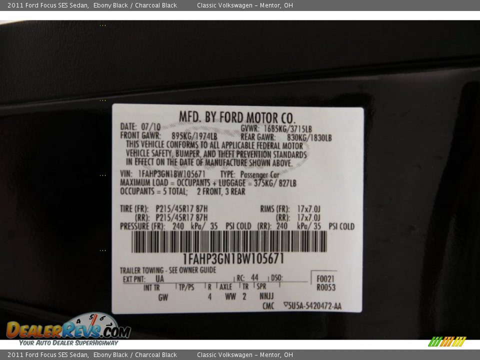 2011 Ford Focus SES Sedan Ebony Black / Charcoal Black Photo #23