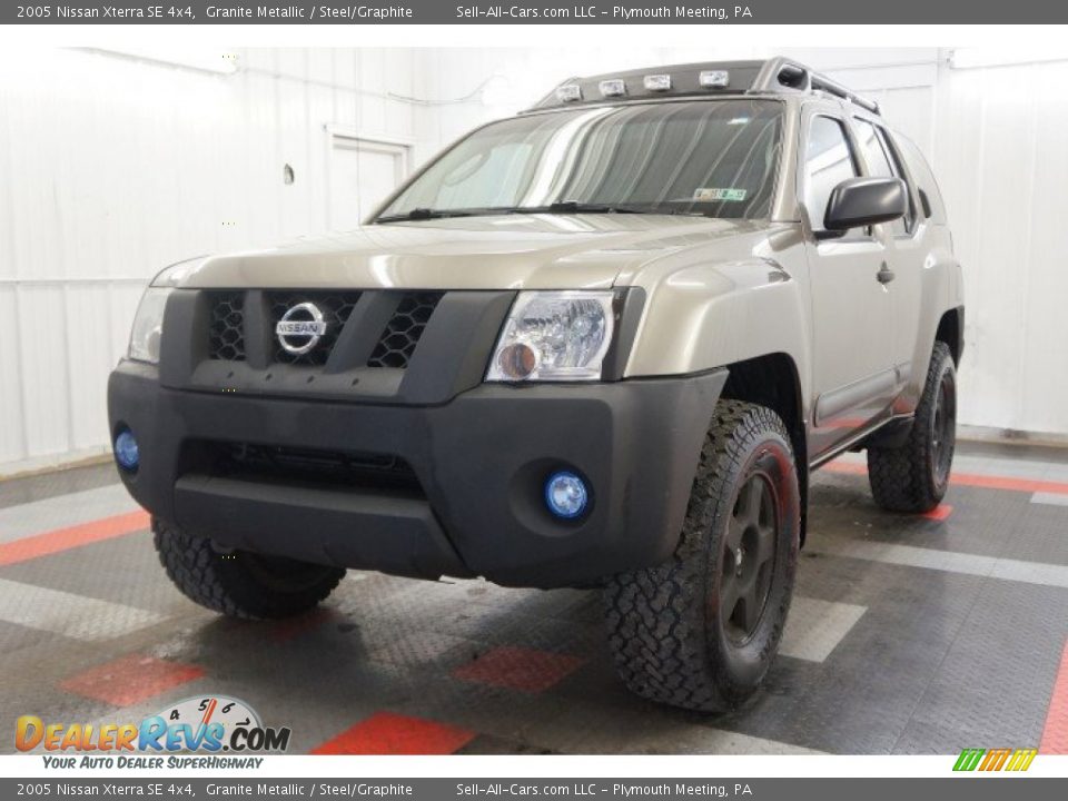 2005 Nissan Xterra SE 4x4 Granite Metallic / Steel/Graphite Photo #2