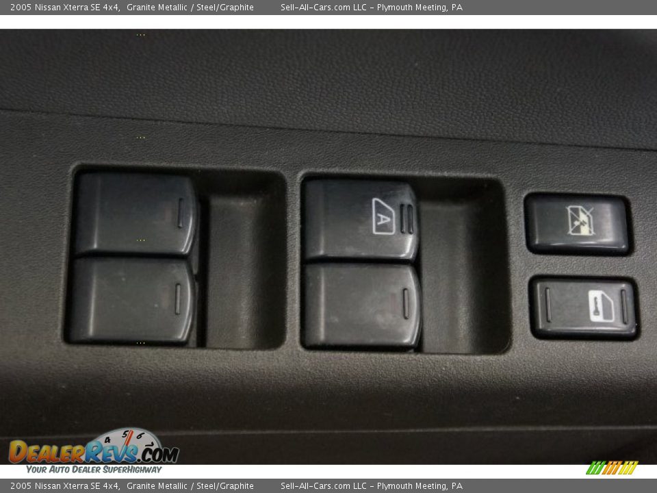 2005 Nissan Xterra SE 4x4 Granite Metallic / Steel/Graphite Photo #12
