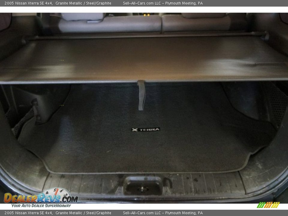 2005 Nissan Xterra SE 4x4 Granite Metallic / Steel/Graphite Photo #14