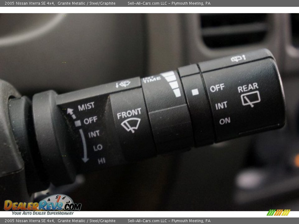 2005 Nissan Xterra SE 4x4 Granite Metallic / Steel/Graphite Photo #22