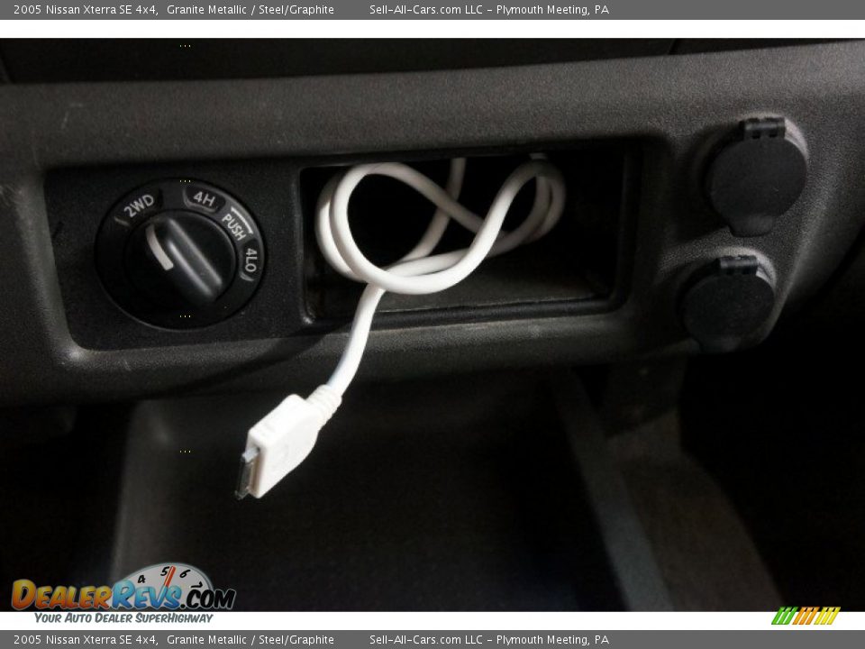 2005 Nissan Xterra SE 4x4 Granite Metallic / Steel/Graphite Photo #28
