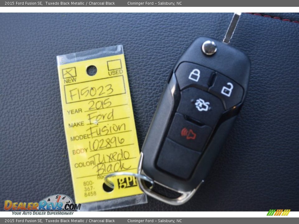 Keys of 2015 Ford Fusion SE Photo #29