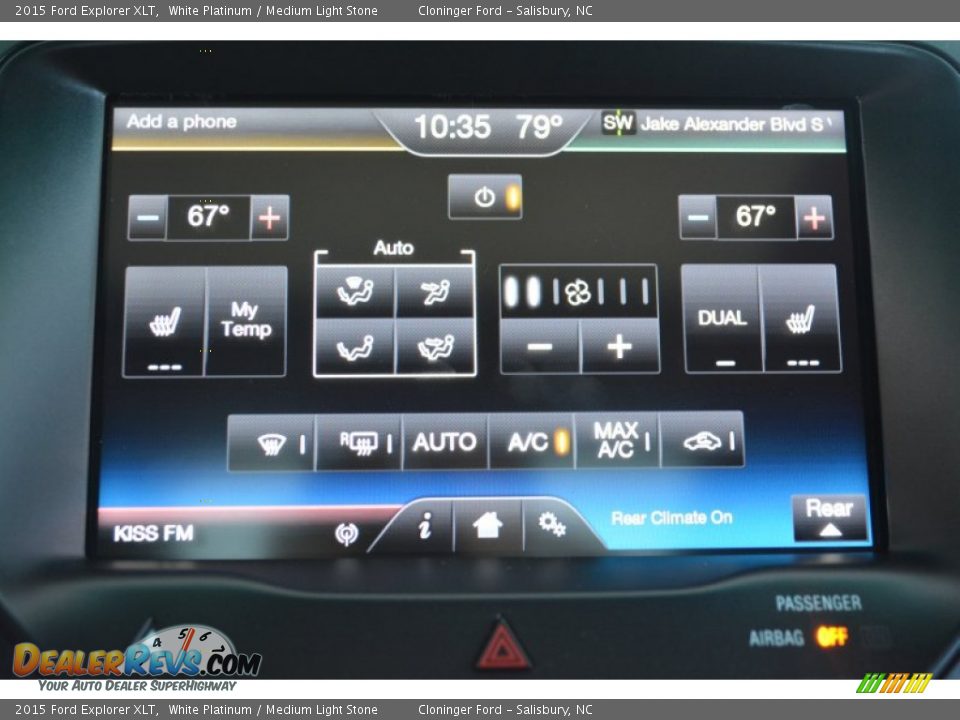 2015 Ford Explorer XLT White Platinum / Medium Light Stone Photo #17