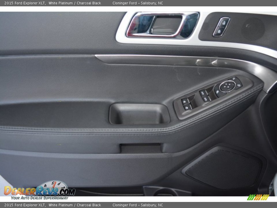 2015 Ford Explorer XLT White Platinum / Charcoal Black Photo #5