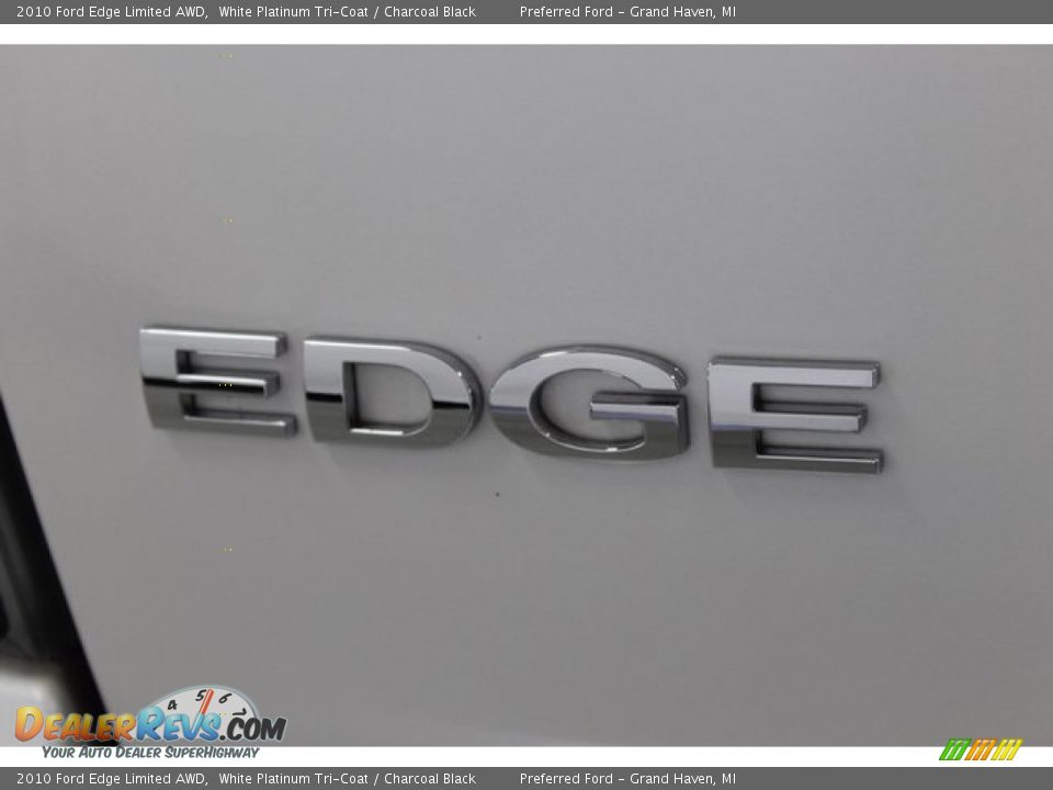 2010 Ford Edge Limited AWD White Platinum Tri-Coat / Charcoal Black Photo #10