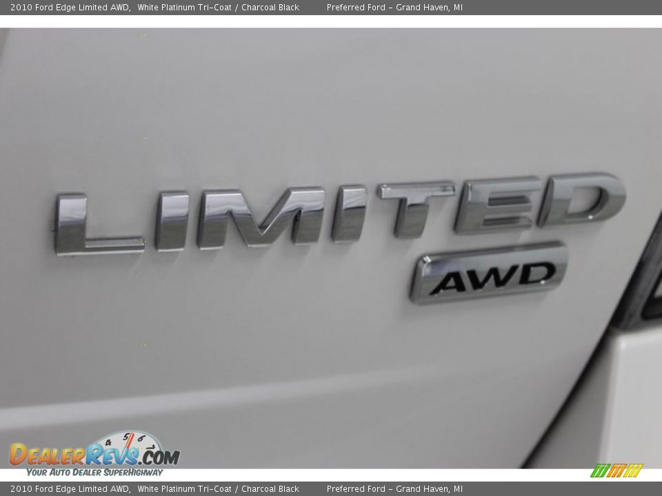 2010 Ford Edge Limited AWD White Platinum Tri-Coat / Charcoal Black Photo #11