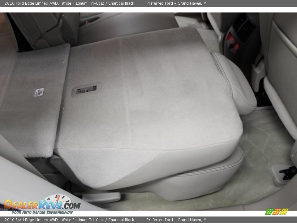 2010 Ford Edge Limited AWD White Platinum Tri-Coat / Charcoal Black Photo #25