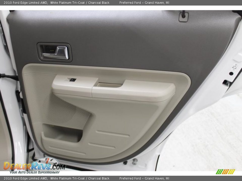 2010 Ford Edge Limited AWD White Platinum Tri-Coat / Charcoal Black Photo #29