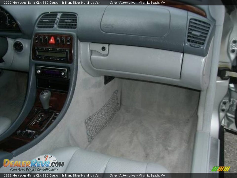 1999 Mercedes-Benz CLK 320 Coupe Brilliant Silver Metallic / Ash Photo #14