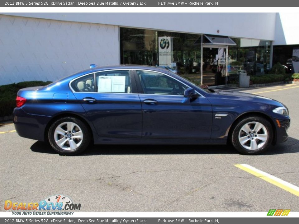 2012 BMW 5 Series 528i xDrive Sedan Deep Sea Blue Metallic / Oyster/Black Photo #2