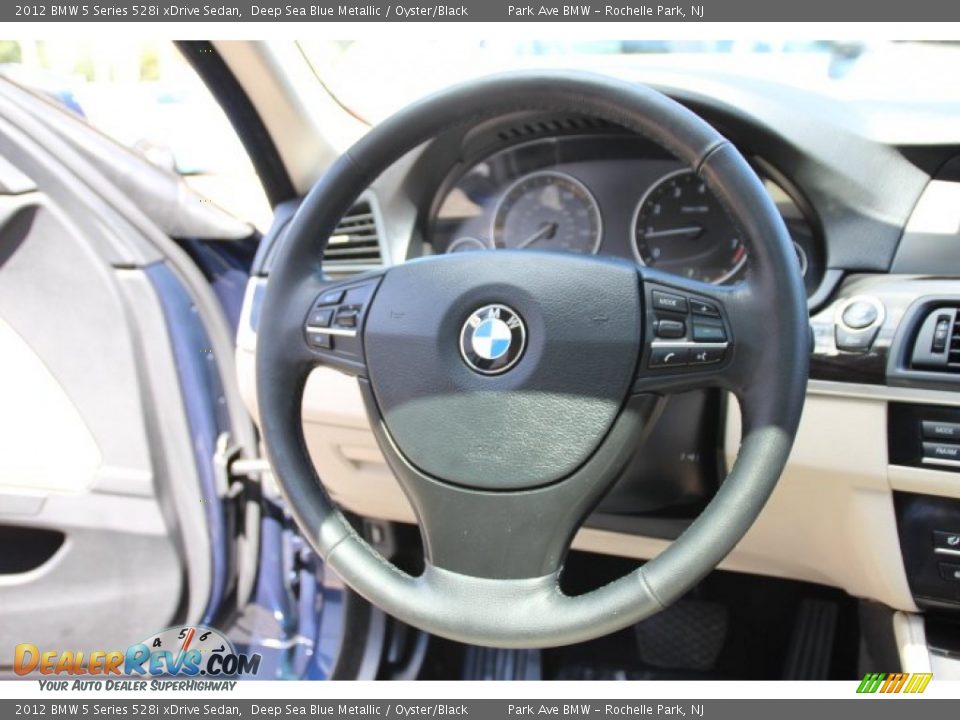 2012 BMW 5 Series 528i xDrive Sedan Steering Wheel Photo #17