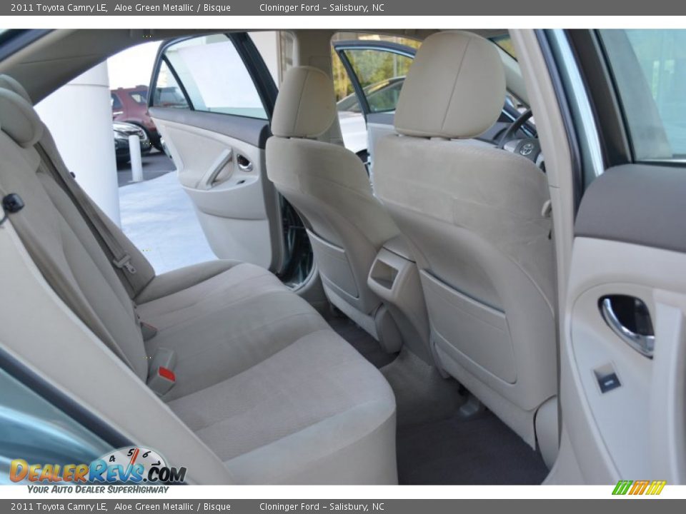 2011 Toyota Camry LE Aloe Green Metallic / Bisque Photo #13