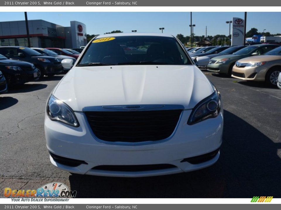 2011 Chrysler 200 S White Gold / Black Photo #7