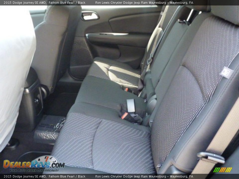 Rear Seat of 2015 Dodge Journey SE AWD Photo #12