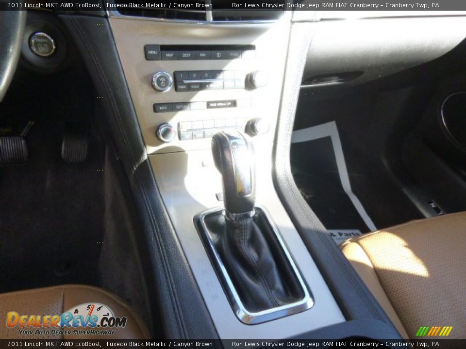 2011 Lincoln MKT AWD EcoBoost Tuxedo Black Metallic / Canyon Brown Photo #16