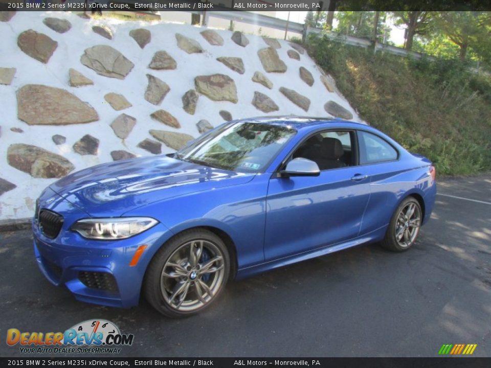 Front 3/4 View of 2015 BMW 2 Series M235i xDrive Coupe Photo #1