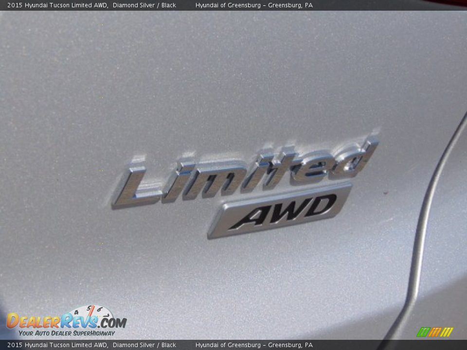 2015 Hyundai Tucson Limited AWD Diamond Silver / Black Photo #8