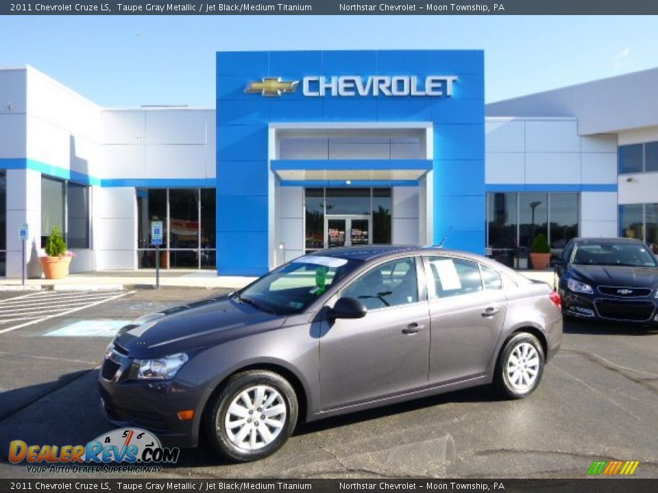 2011 Chevrolet Cruze LS Taupe Gray Metallic / Jet Black/Medium Titanium Photo #1
