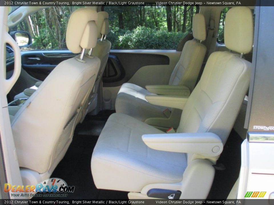 2012 Chrysler Town & Country Touring Bright Silver Metallic / Black/Light Graystone Photo #14