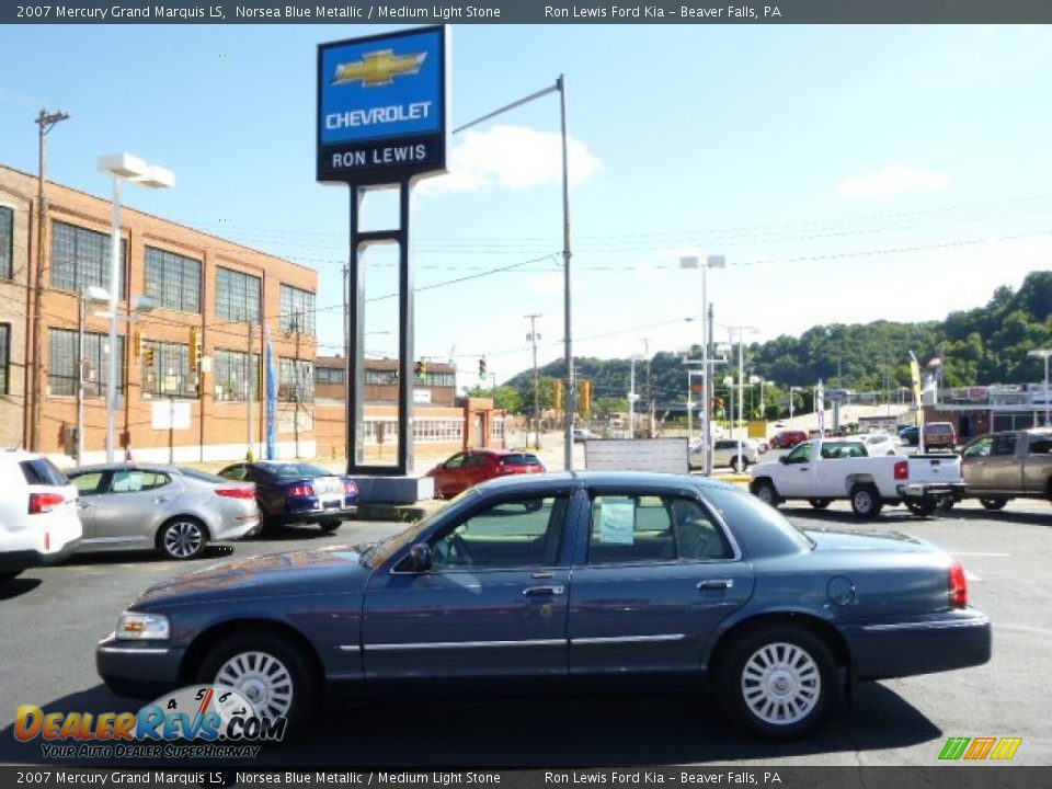 2007 Mercury Grand Marquis LS Norsea Blue Metallic / Medium Light Stone Photo #5