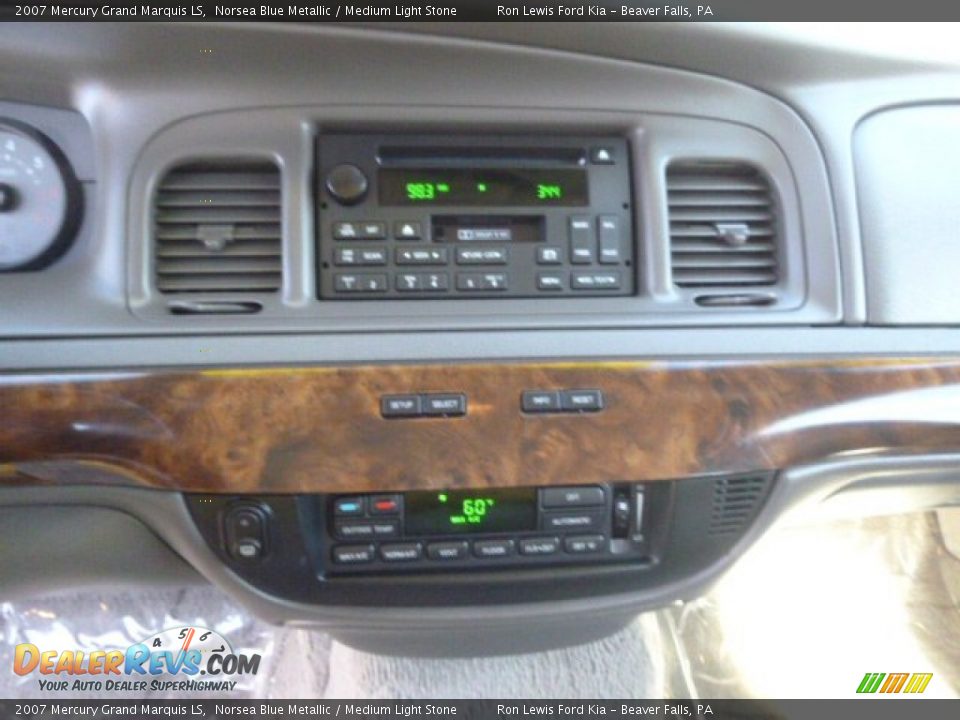 2007 Mercury Grand Marquis LS Norsea Blue Metallic / Medium Light Stone Photo #16