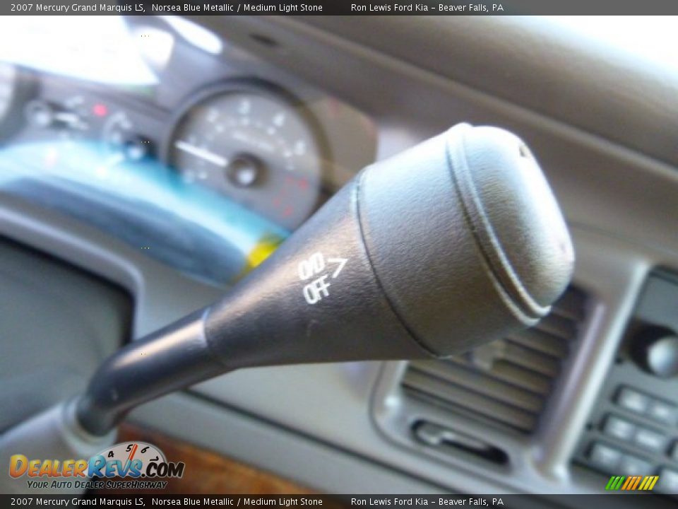 2007 Mercury Grand Marquis LS Norsea Blue Metallic / Medium Light Stone Photo #17