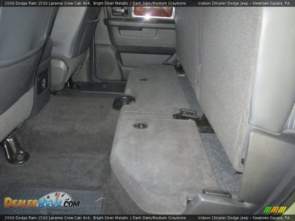 2009 Dodge Ram 1500 Laramie Crew Cab 4x4 Bright Silver Metallic / Dark Slate/Medium Graystone Photo #23