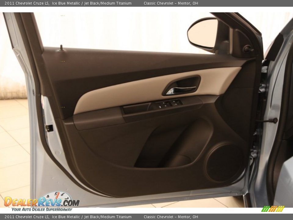 2011 Chevrolet Cruze LS Ice Blue Metallic / Jet Black/Medium Titanium Photo #4