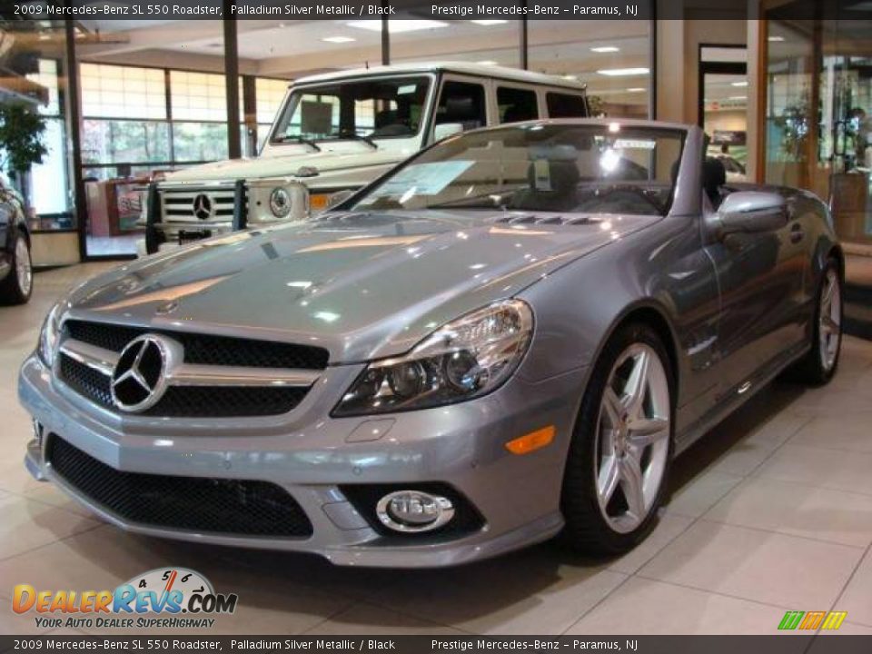 2009 Mercedes-Benz SL 550 Roadster Palladium Silver Metallic / Black Photo #3