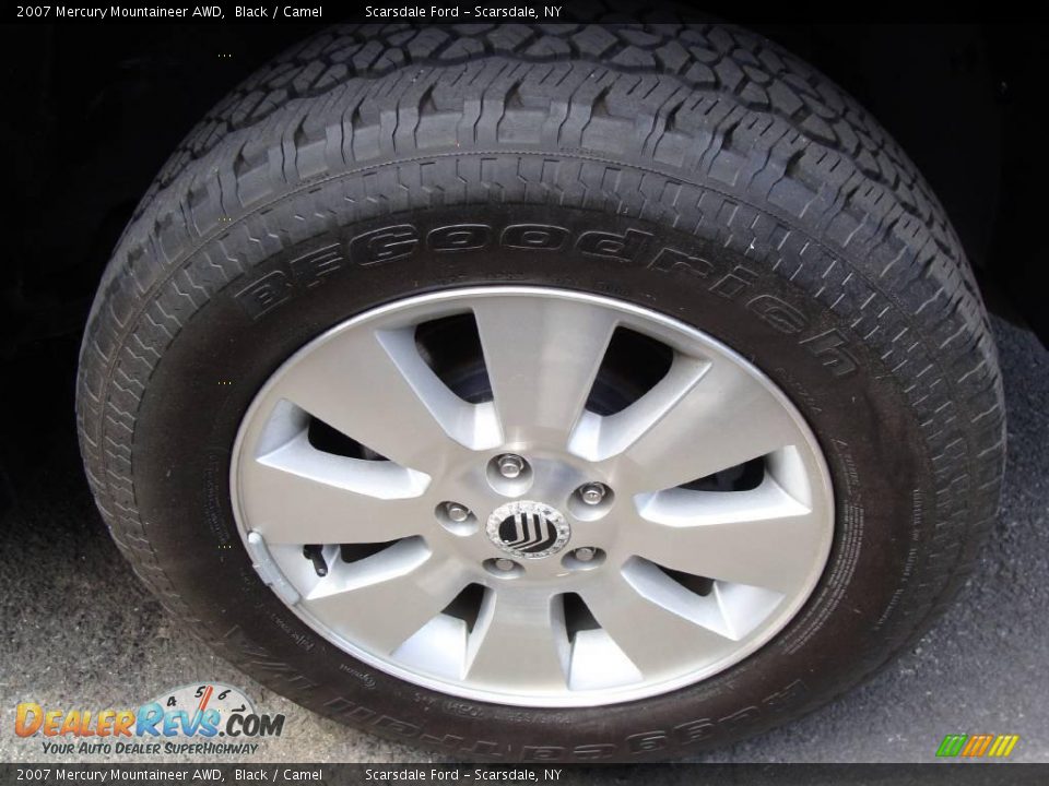 2007 Mercury Mountaineer AWD Black / Camel Photo #7