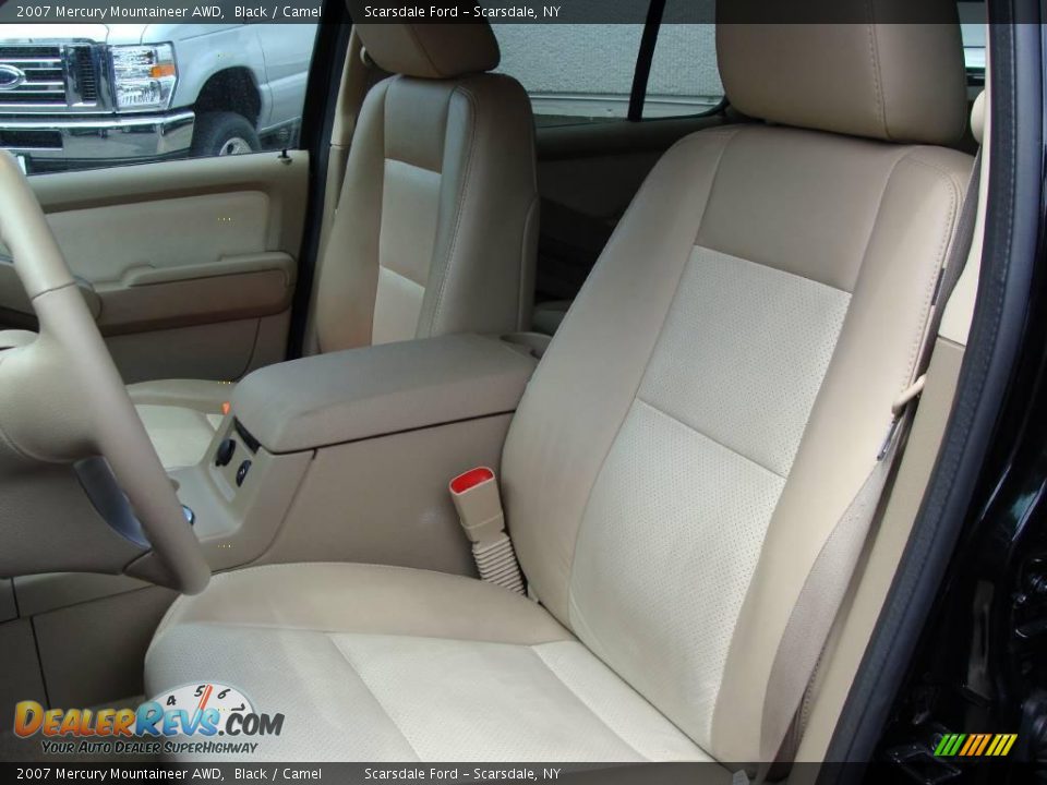 2007 Mercury Mountaineer AWD Black / Camel Photo #13