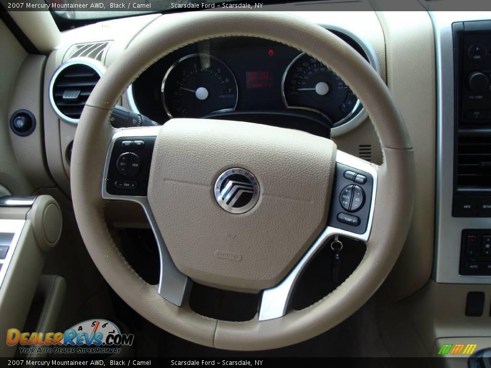 2007 Mercury Mountaineer AWD Black / Camel Photo #19