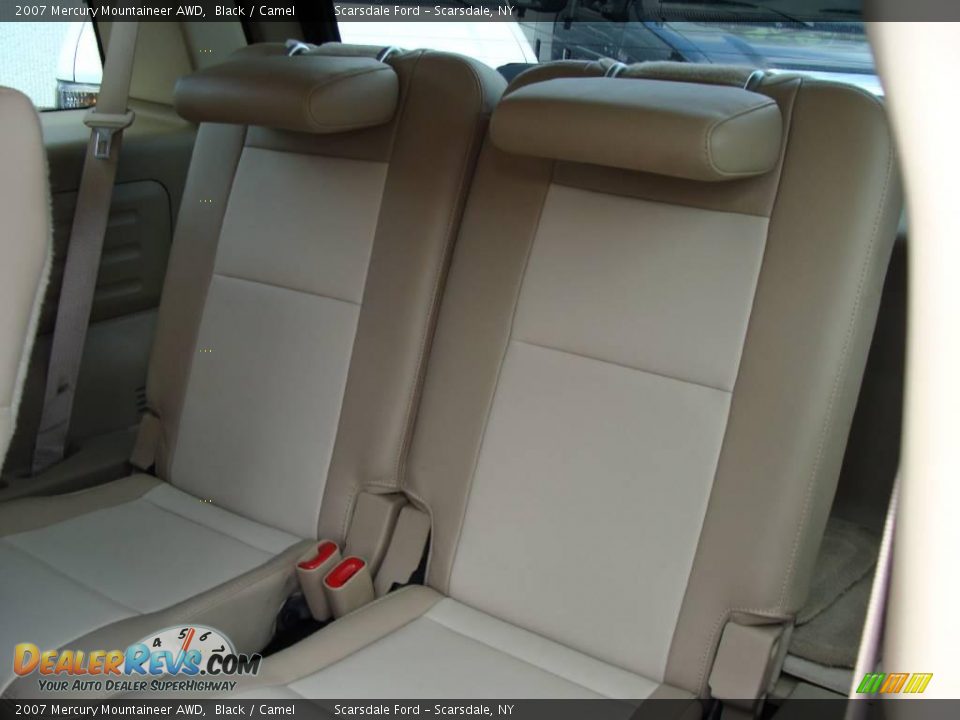 2007 Mercury Mountaineer AWD Black / Camel Photo #23