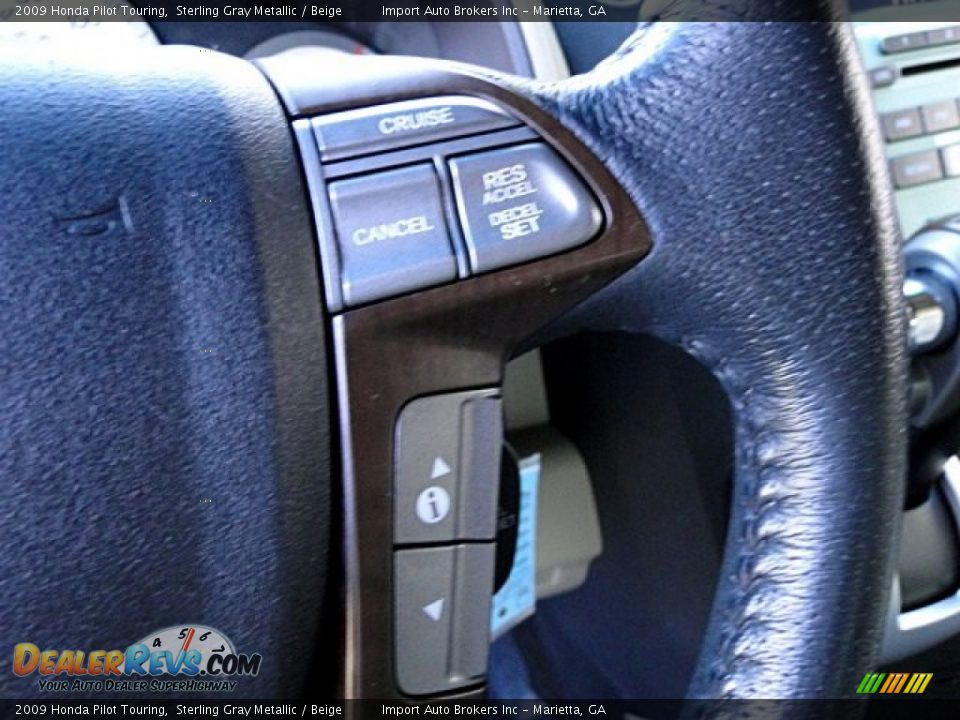 Controls of 2009 Honda Pilot Touring Photo #21