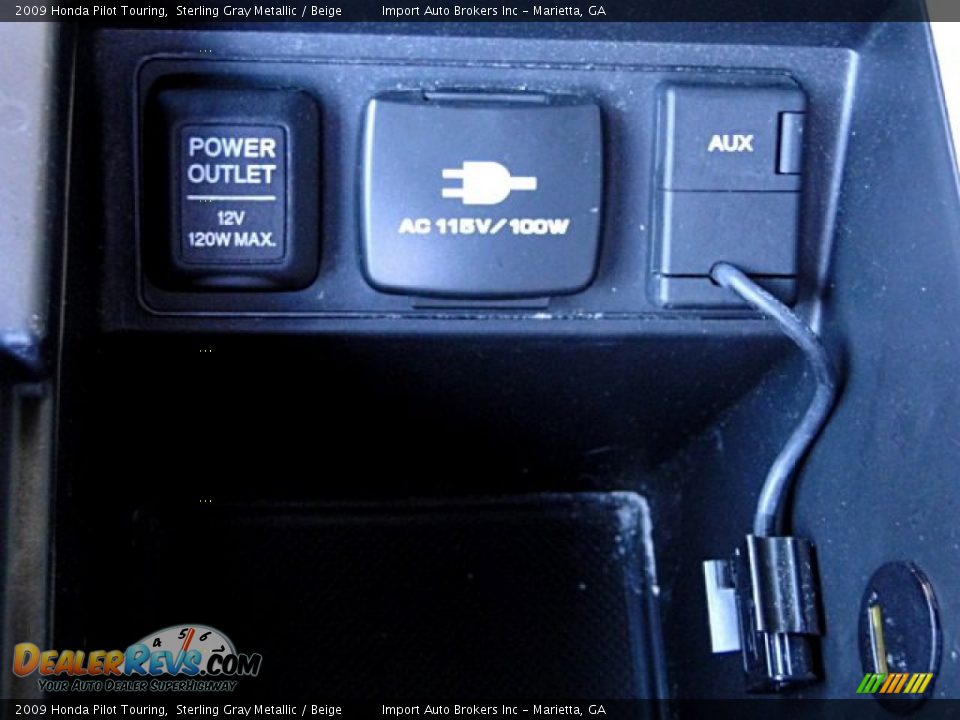 2009 Honda Pilot Touring Sterling Gray Metallic / Beige Photo #27
