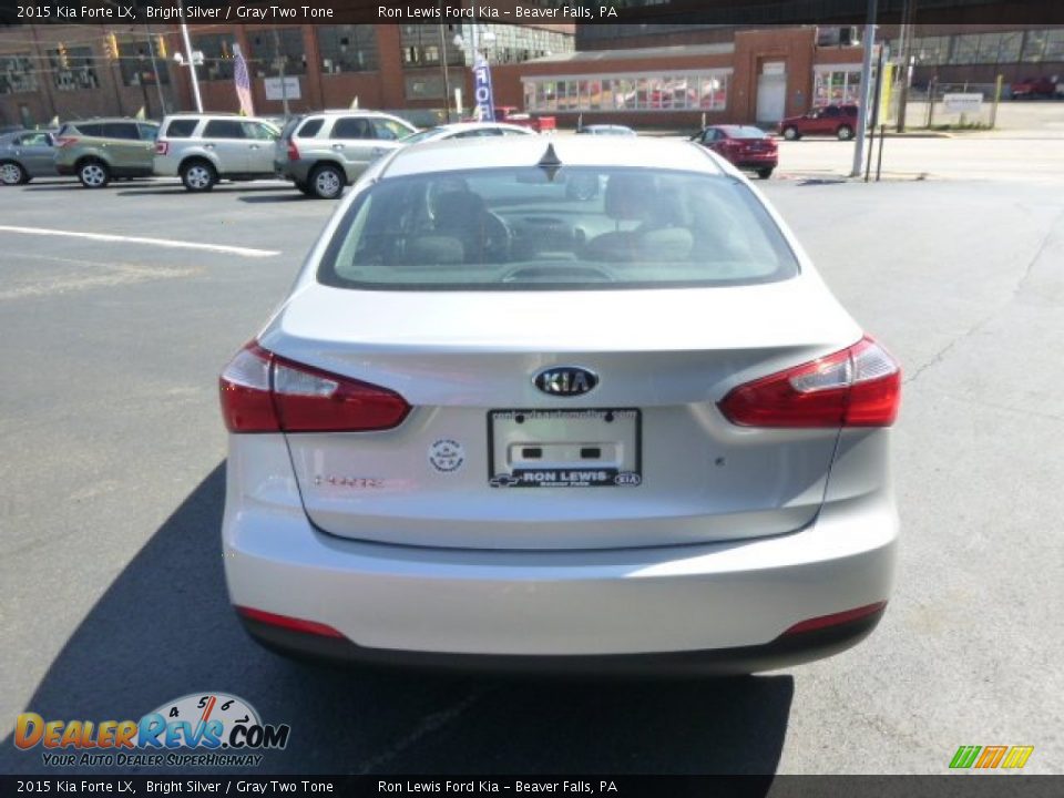 2015 Kia Forte LX Bright Silver / Gray Two Tone Photo #7
