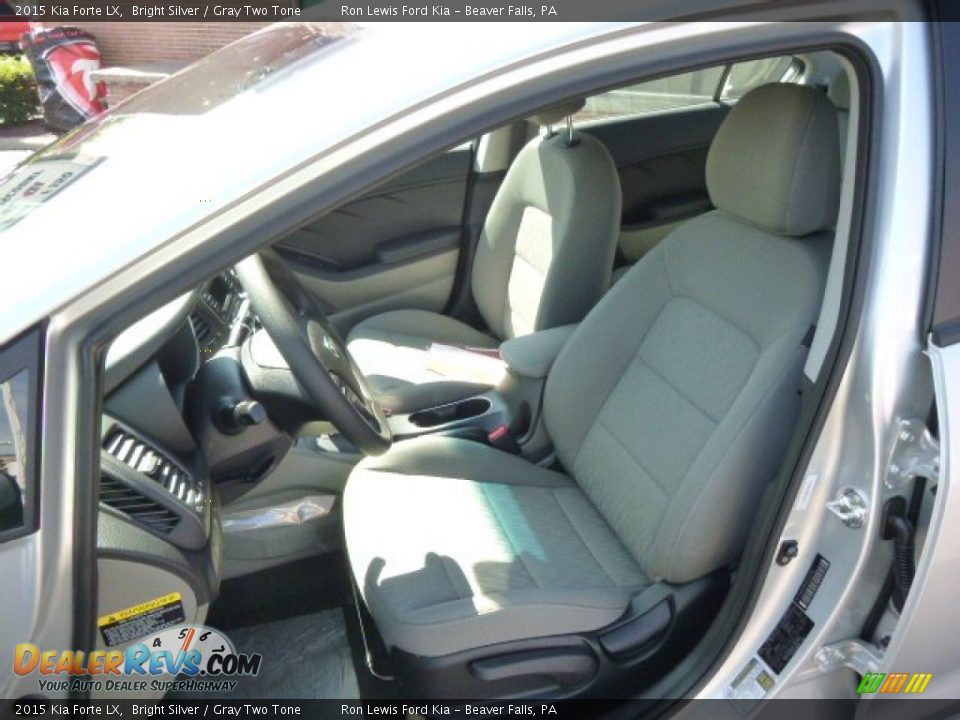 2015 Kia Forte LX Bright Silver / Gray Two Tone Photo #10