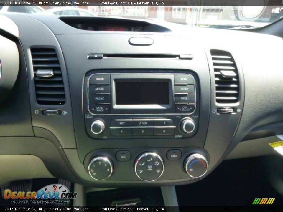 2015 Kia Forte LX Bright Silver / Gray Two Tone Photo #16