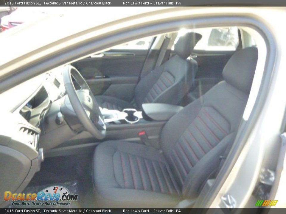 2015 Ford Fusion SE Tectonic Silver Metallic / Charcoal Black Photo #10